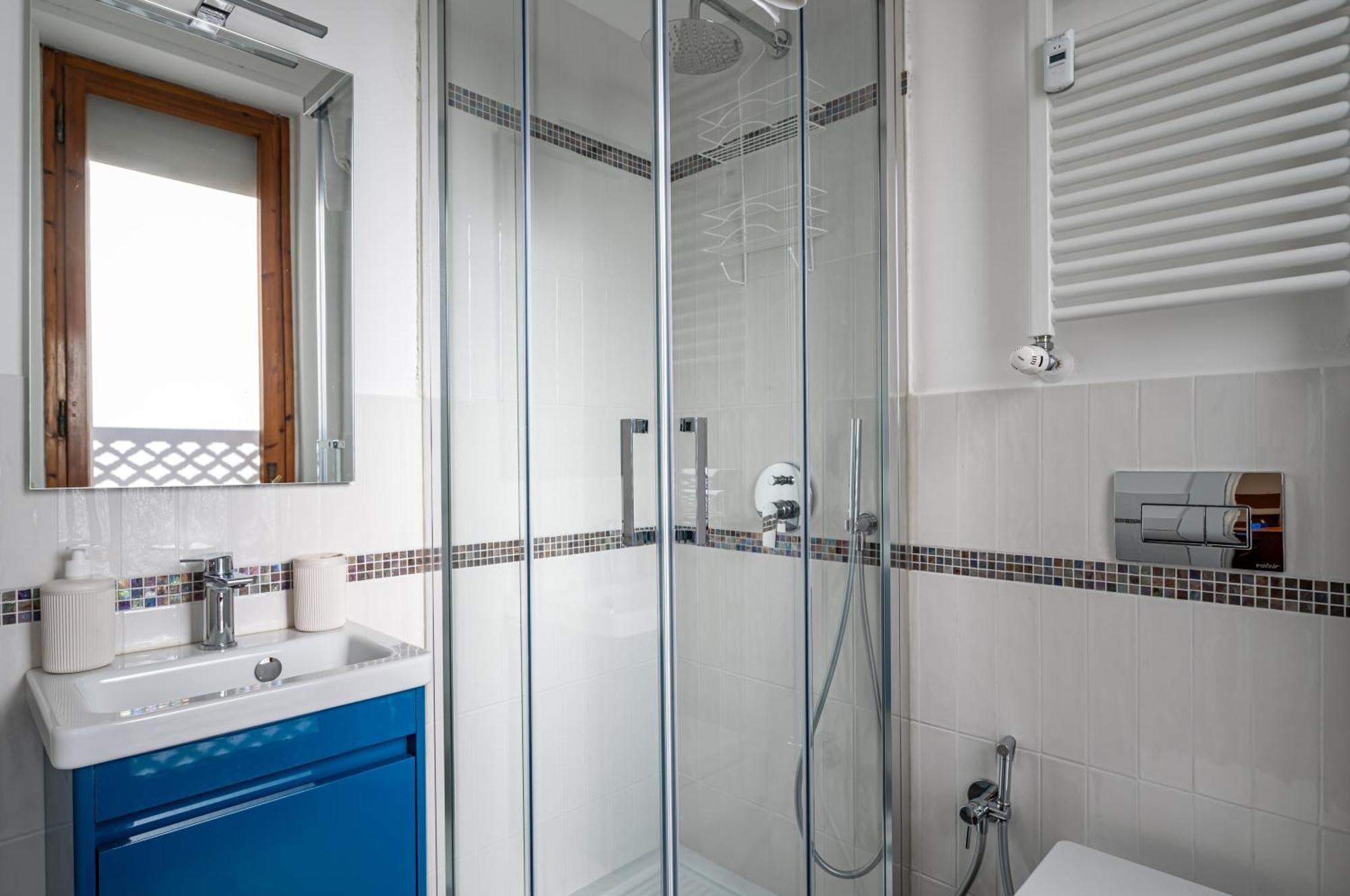 Visarno & University Roomy Flat X6 With Parking 佛罗伦萨 外观 照片