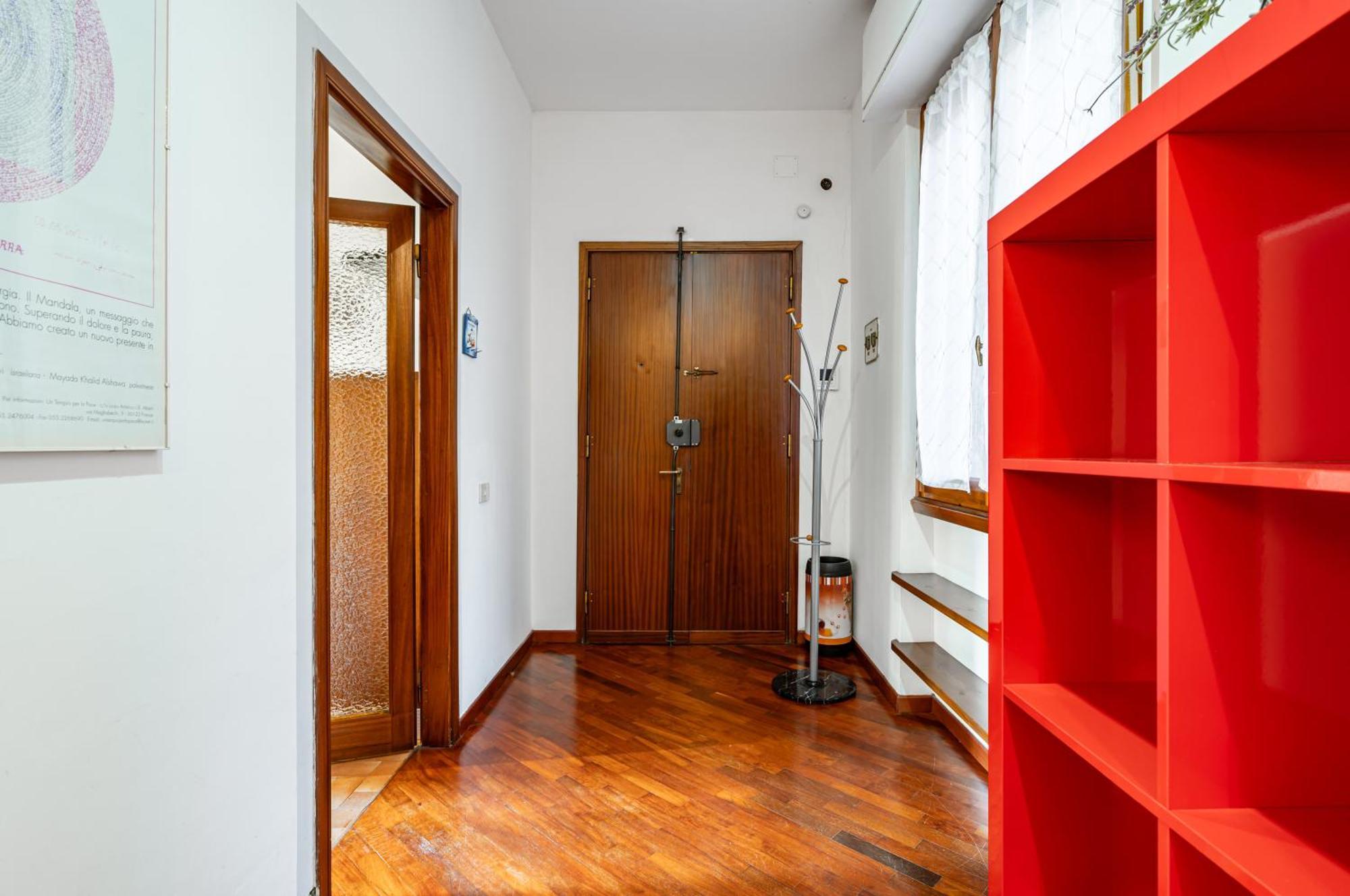 Visarno & University Roomy Flat X6 With Parking 佛罗伦萨 外观 照片